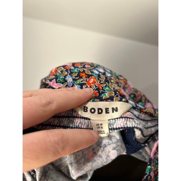 Boden Women's Black Floral Long Sleeve Georgia Smocked Jersey Top Size 12 Boho - Picture 7 of 9